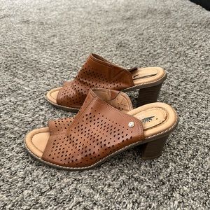 Brown Chunky Mule Heels